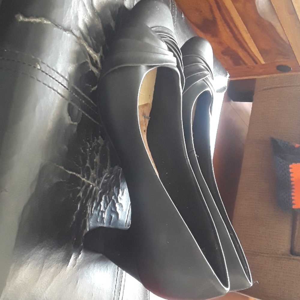 Black heels